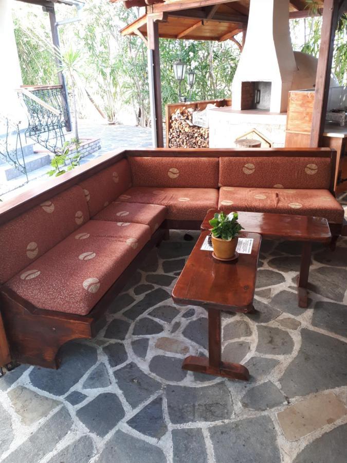 Sirines Studios Prínos Dış mekan fotoğraf