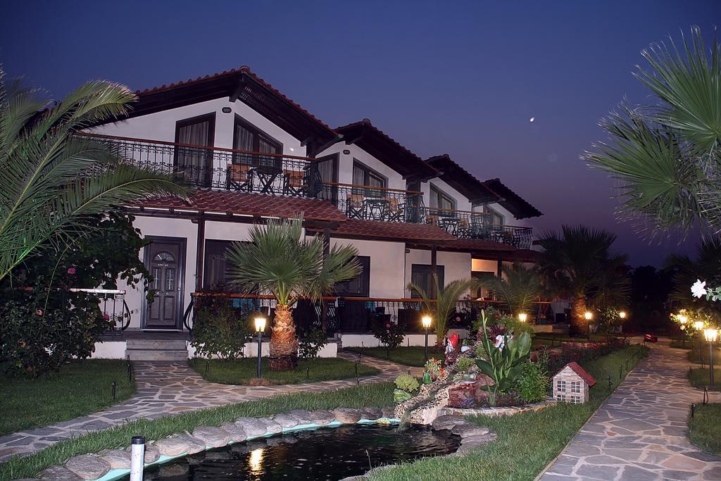 Sirines Studios Prínos Dış mekan fotoğraf