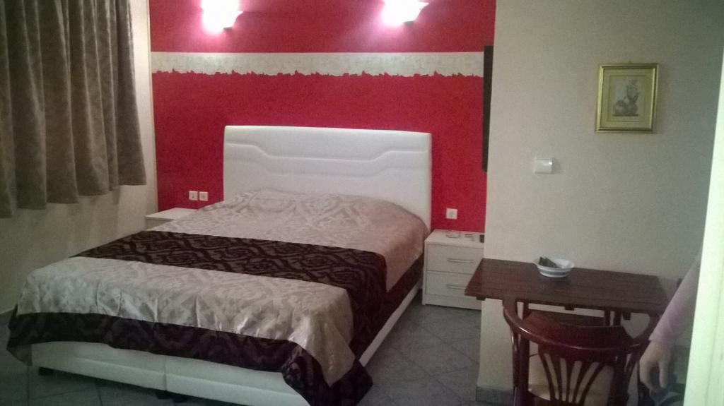 Sirines Studios Prínos Dış mekan fotoğraf